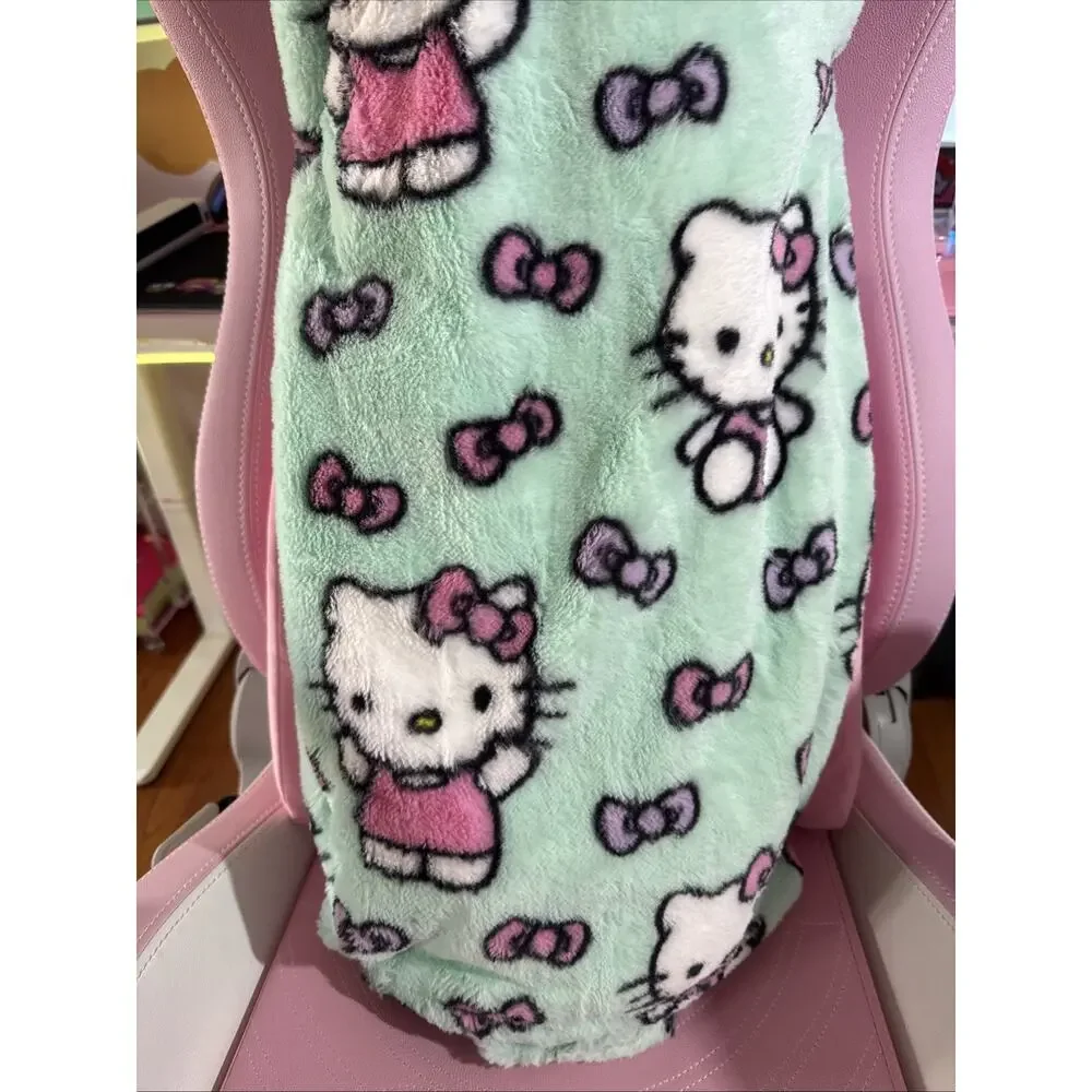 Hello Kitty Throw Blanket Ultra Fine Faux Green Fur Bowtastic Pink 2024 Sanrio